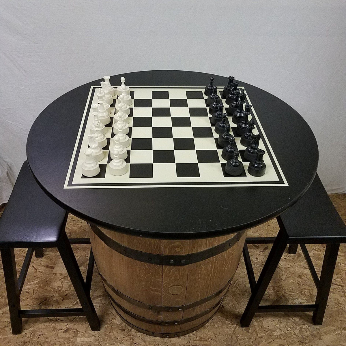 1946 a Kentucky Tavern Unique Chess Board Whiskey "Check and